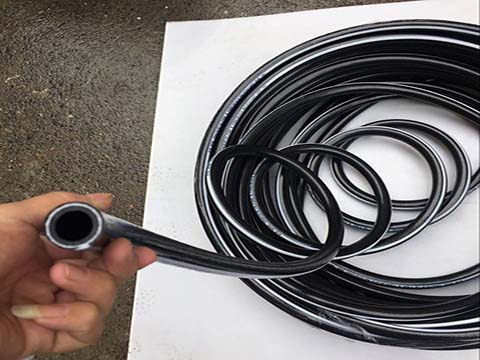 化學(xué)耐磨軟管